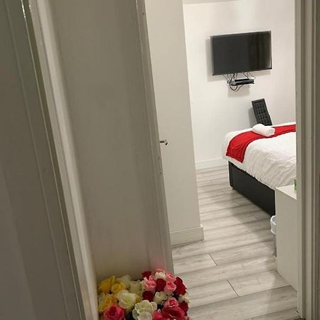 Uk Holiday Apartments 6 Birmingham Bagian luar foto