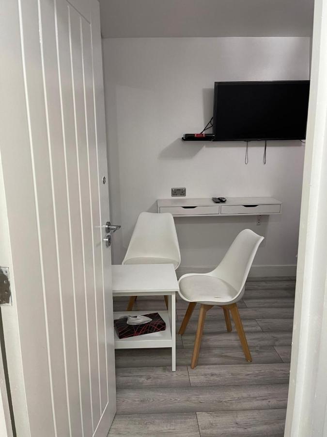 Uk Holiday Apartments 6 Birmingham Bagian luar foto